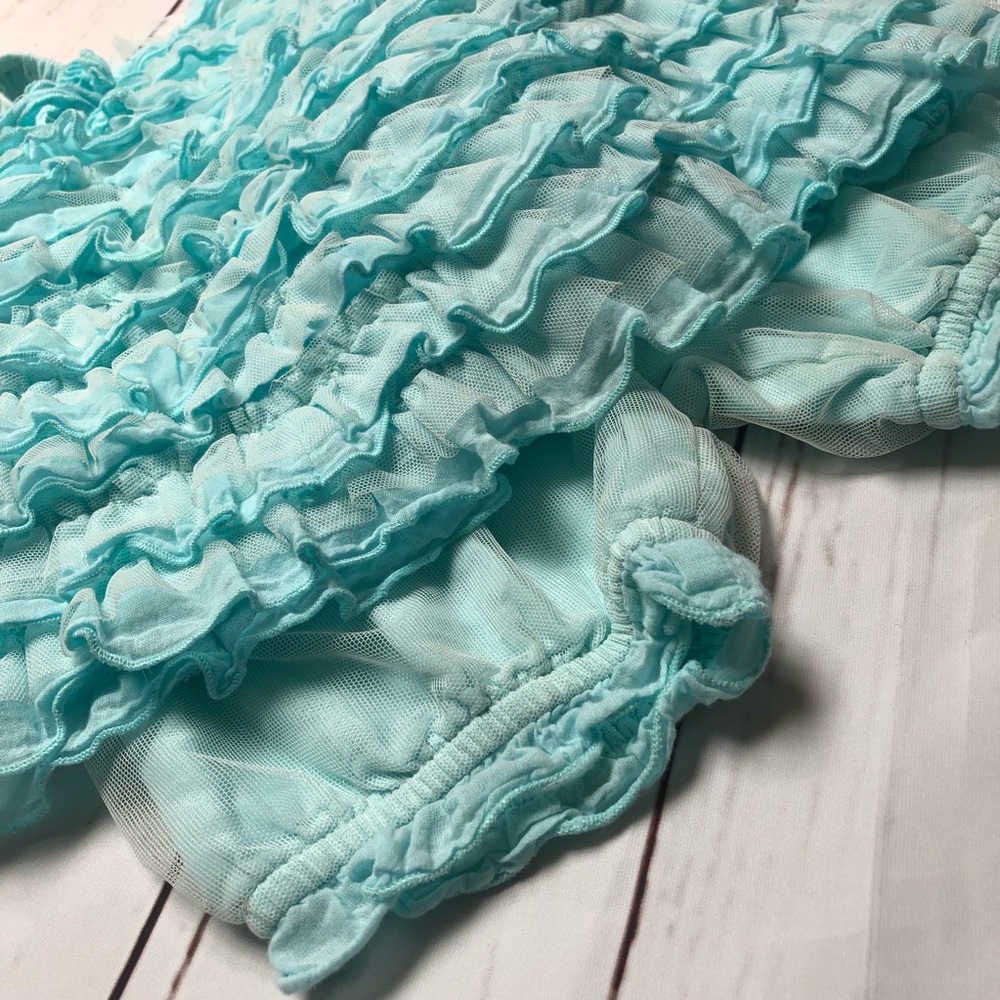 ‼️Blue Ruffle Top and Short Set - Picture 5 of 5